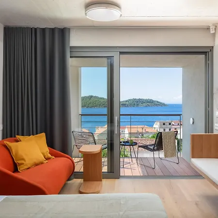 Vila Nisa - Private Pool & Panoramic Sea Views