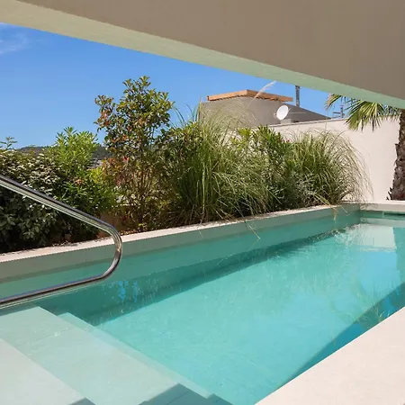 Nisa - Private Pool & Panoramic Sea Views * Vis