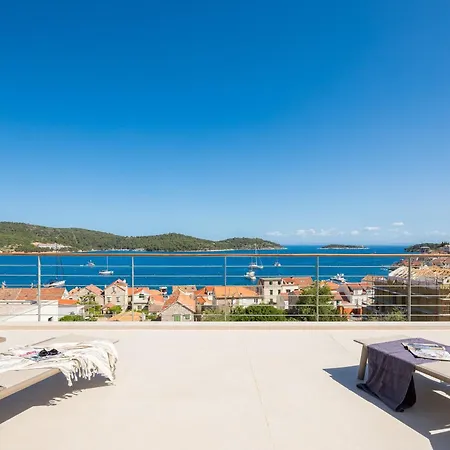 Vila Nisa - Private Pool & Panoramic Sea Views *